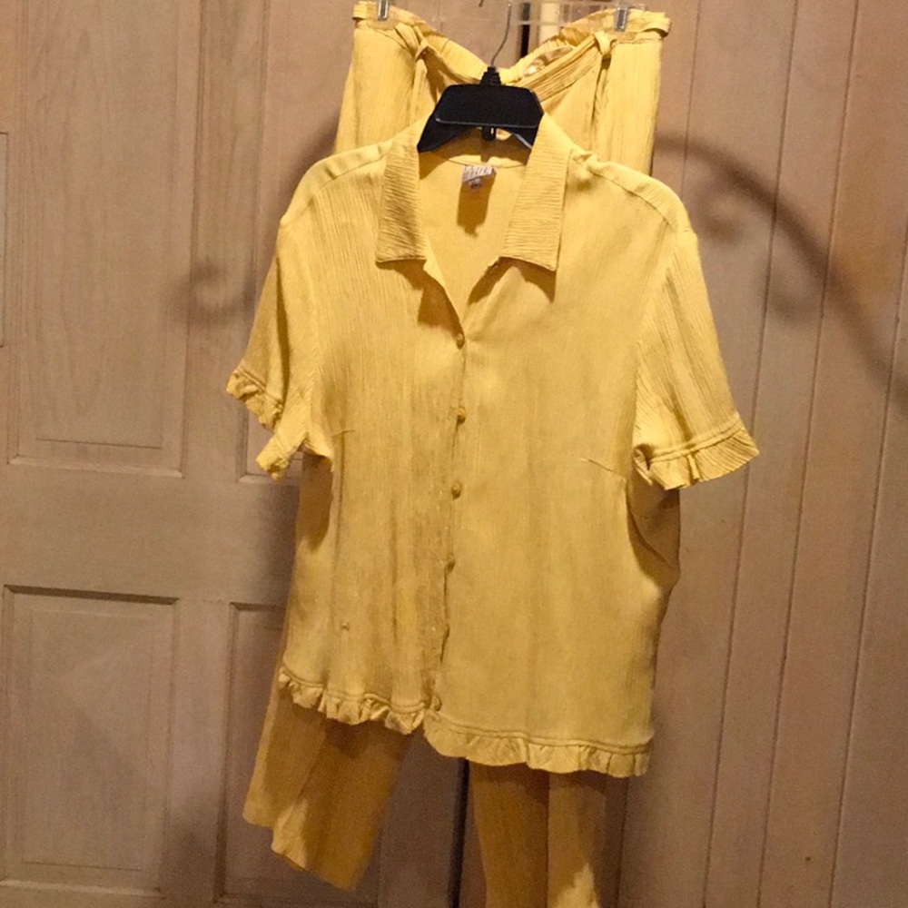 Pants set